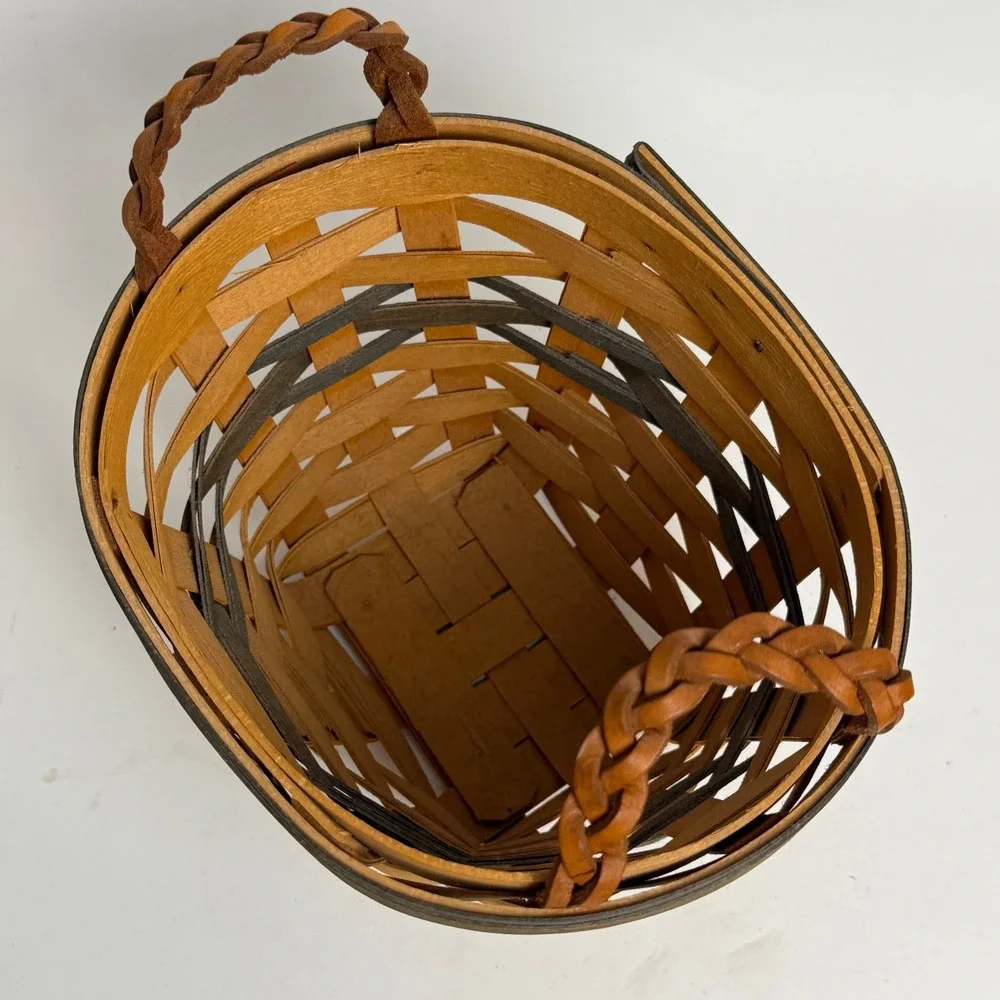 Longaberger 1999 Renewal Basket Woven Wood with Braided Leather Handles Natural